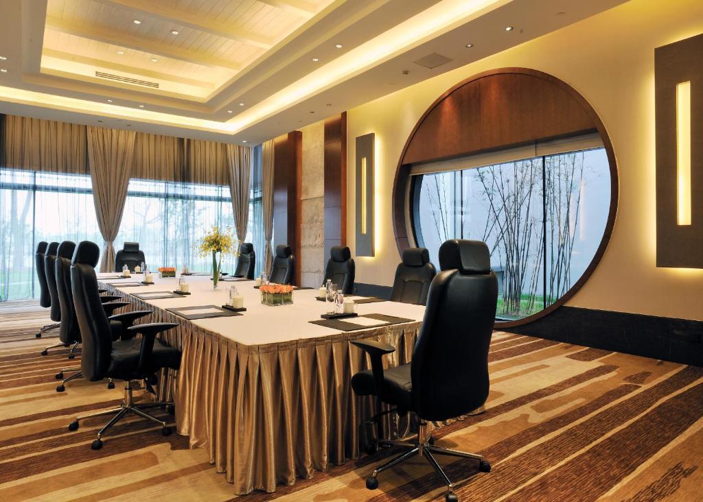 Worldhotel Grand Dushulake Suzhou Suzhou  Business photo